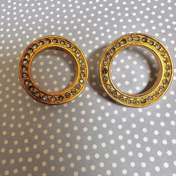 Gold tone rhinestone open circle earrings - Picture 6 of 8